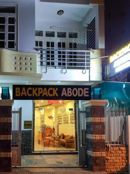 Backpack Abode Hostel Nha Trang Exterior photo